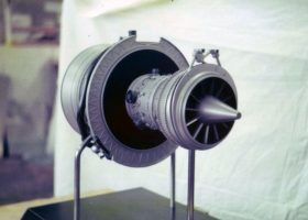 RB 211 Jet Engine Model - Rolls Royce